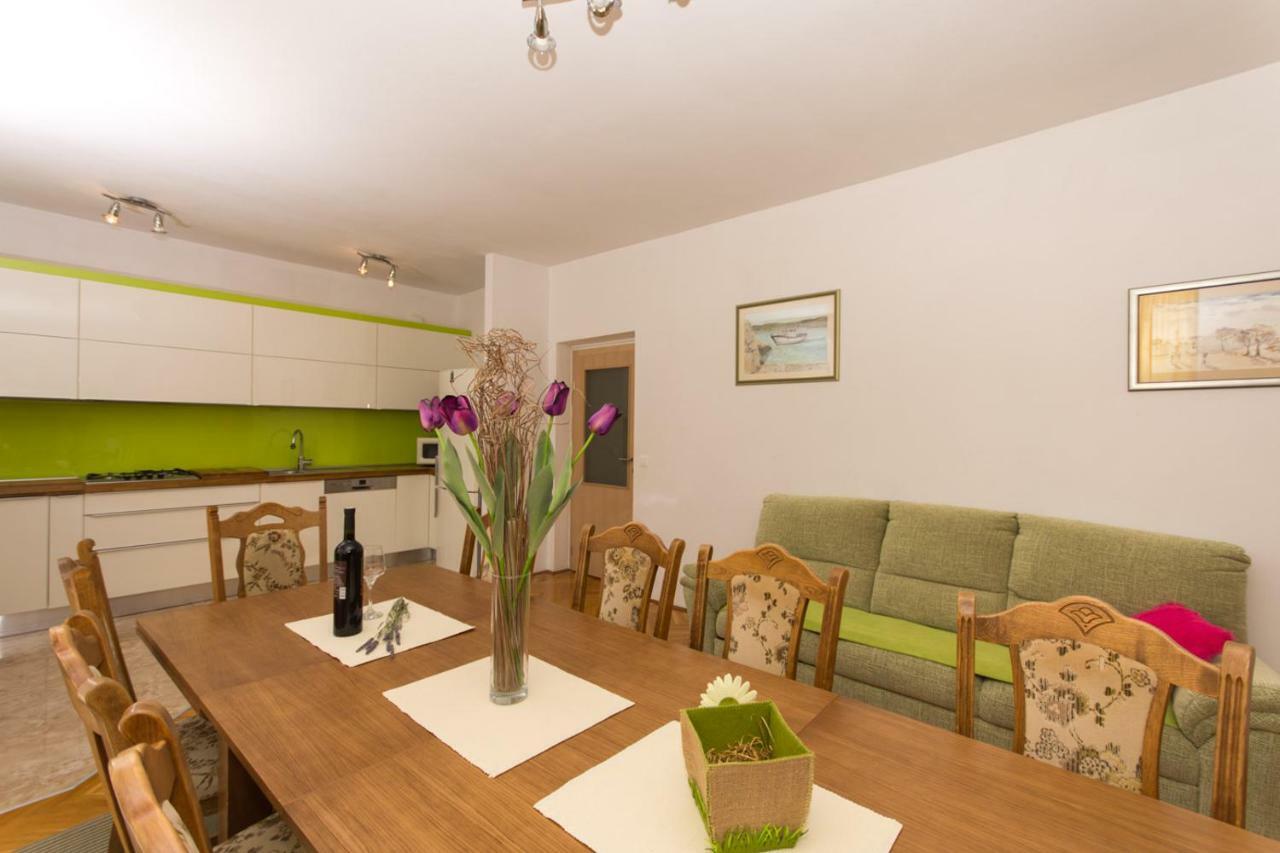 Apartman Domic Slatine Ngoại thất bức ảnh