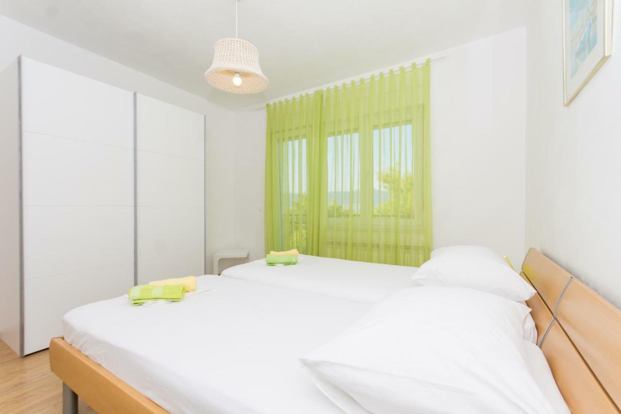 Apartman Domic Slatine Ngoại thất bức ảnh
